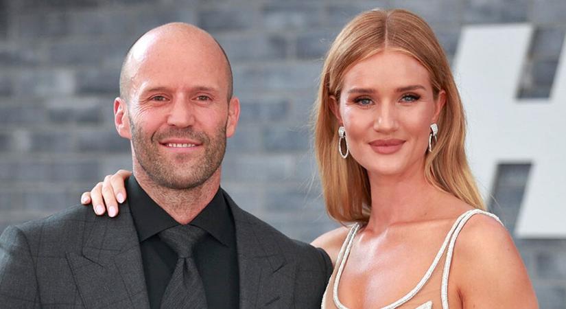 Így nézett ki Jason Statham hajjal – Felesége vicces módon buktatta le