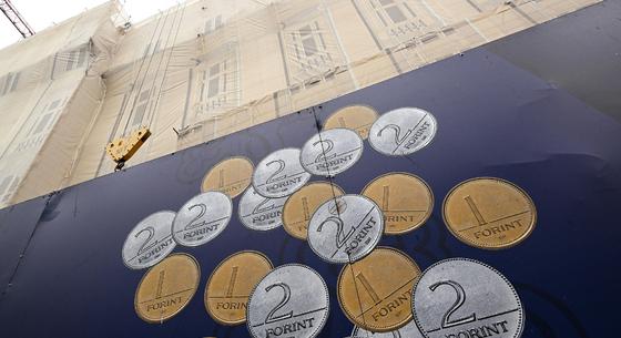 Több mint százmillós bírságot vetett ki kilenc biztosítóra az MNB