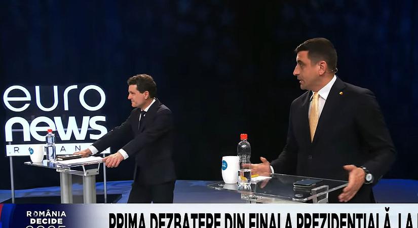 Romániában úgy tűnik, szoros lesz a küzdelem a versenyben maradt két jelölt között