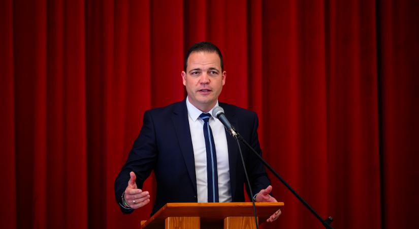 Miért nincs a módosítóban a Pallas Athéné megszüntetése? – Witzmann ezt nyilatkozta