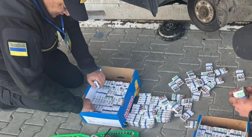 Autóját is lefoglalták a kárpátaljai cigarettacsempésznek Nevetlenfalunál