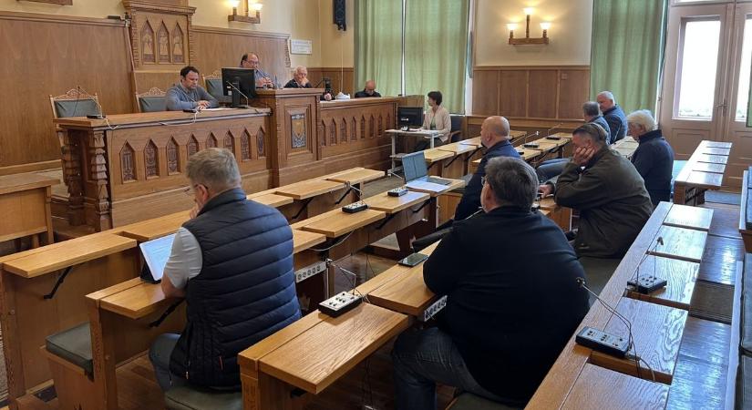 Fejlesztések indulnak, fontos kérdésekben döntött a képviselő-testület