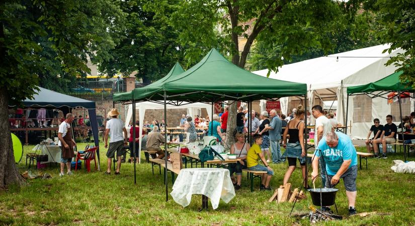 Pünkösdi Kakaspaprikás Főzőverseny 2025 Mecseknádasd