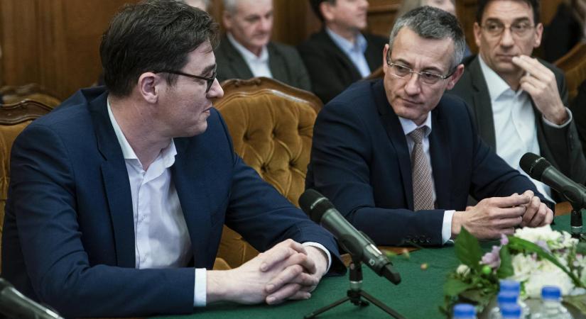 Bolla Tibor: Sem nekem, sem a BKV-nak nincs köze a számlagyárhoz