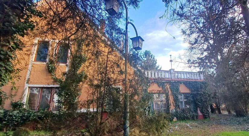 Megállt az idő ebben az elhagyott somogyi üdülőben
