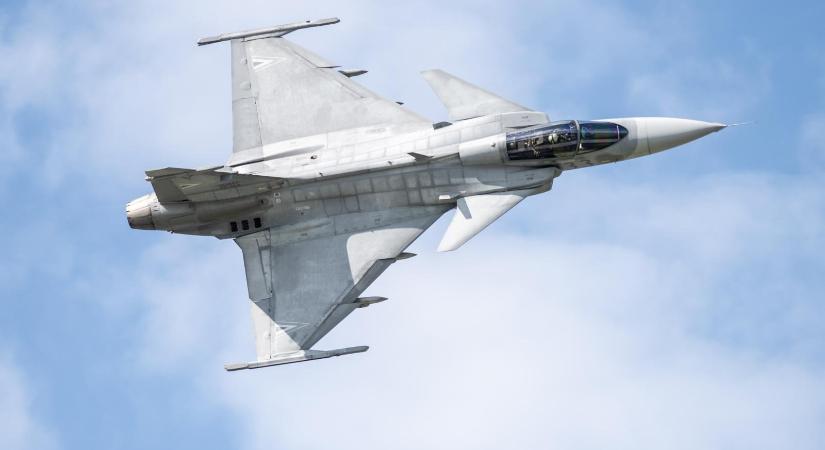 HM: Nem drónok miatt láthattak Gripeneket Nyíregyháza környékén