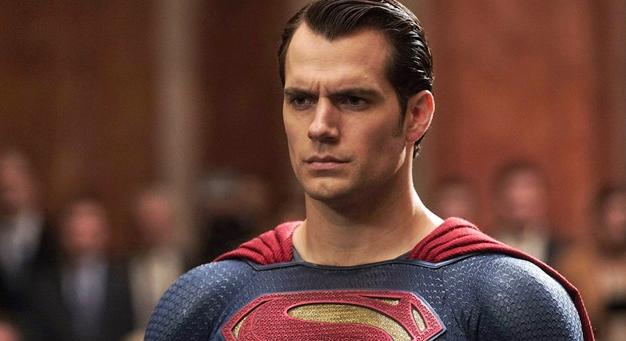 Henry Cavill visszatér, mint Superman?