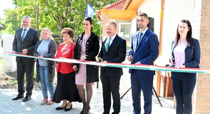 A jövőben gondolkodnak Kőteleken, fontos beruházás készült el a községben – galériával és videóval