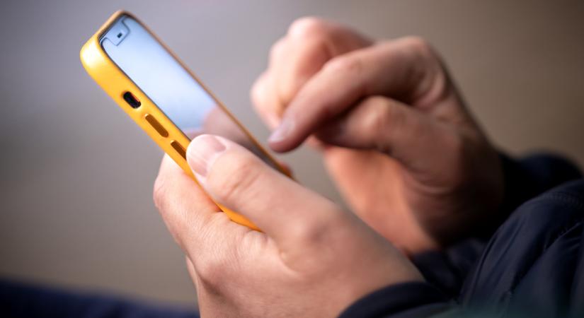 Meglepő adatok láttak napvilágot: legszívesebben így telefonálnak a magyarok