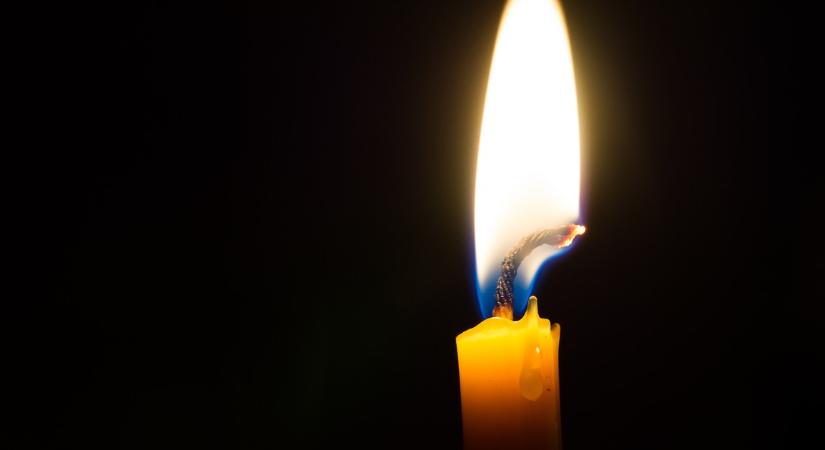 Lánya még az utolsó pillanatban el tudott búcsúzni a csodálatos hangú magyar színésztől, aki már nem ébredt fel agyvérzése után