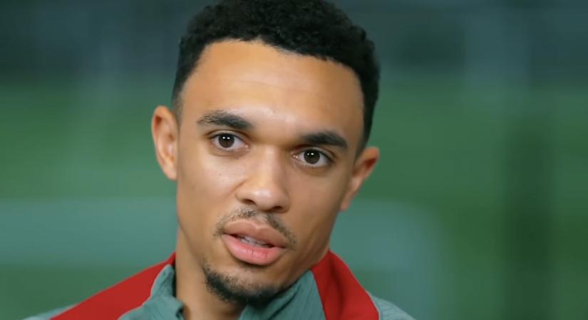 Valami furcsa dolog történik Trent Alexander-Arnold átigazolása körül