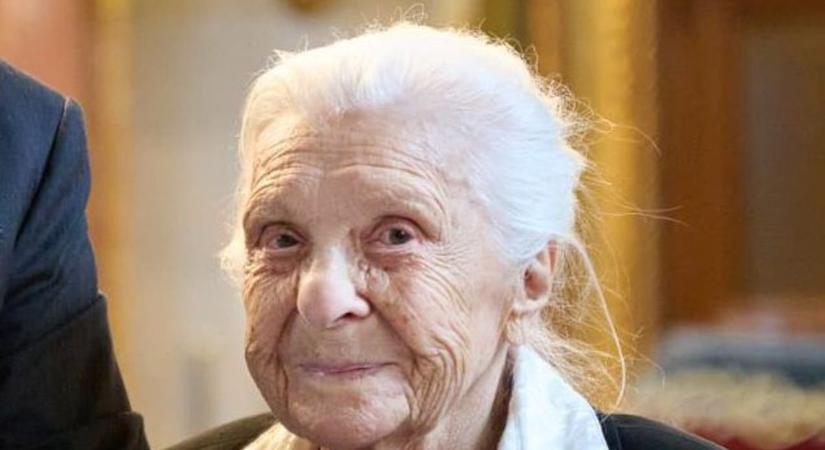 74 év után derült ki az igazság: ő volt az első női mentőápoló