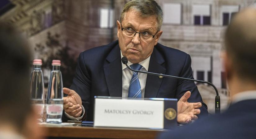 Matolcsy György szerint az ÁSZ jelentésének 80 százaléka hamis, 20 százaléka igaztalan