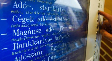 Beadta a kormány az új adócsomagot, így változnak az adózás szabályai