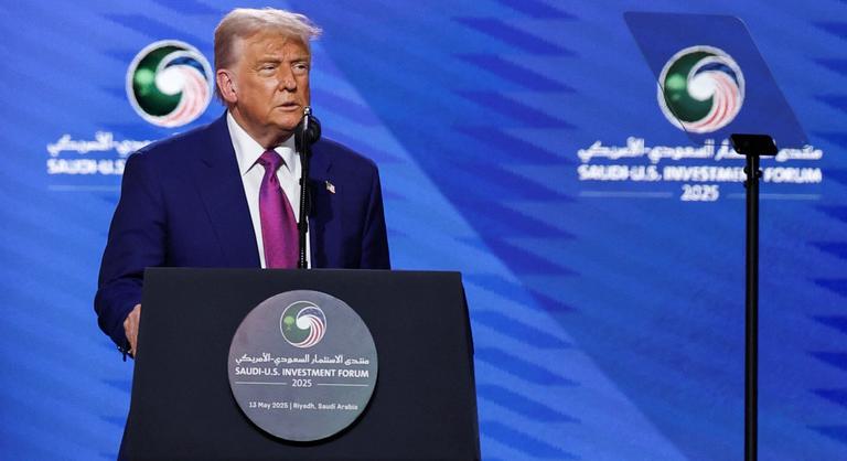 Donald Trump várhatóan találkozik a szíriai vezetővel, miután bejelentette a szankciók feloldását