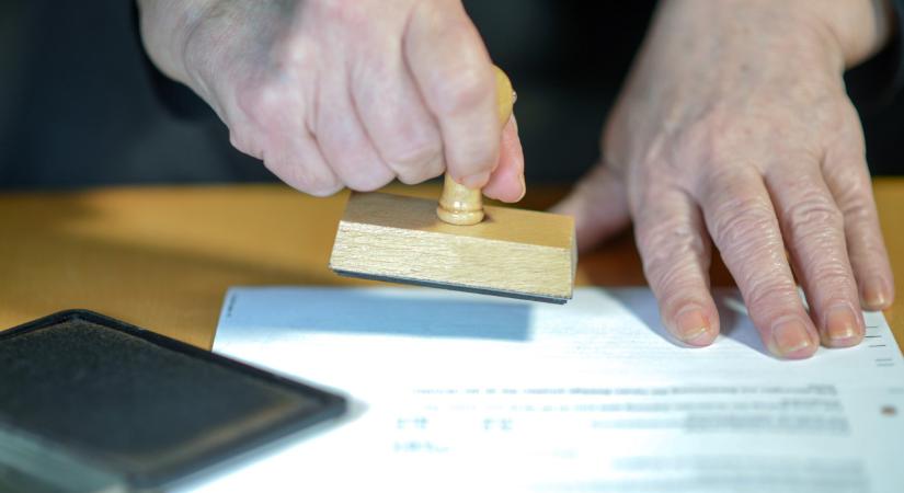 SZJA 2025: hosszabb nyitvatartással készül a NAV az utolsó napokra