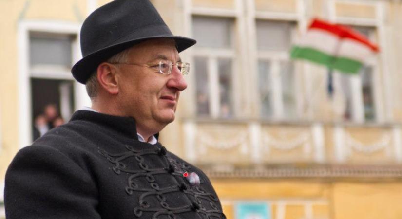 Semjén szerint fel kell szítani a veszélyérzetet a jobboldalon