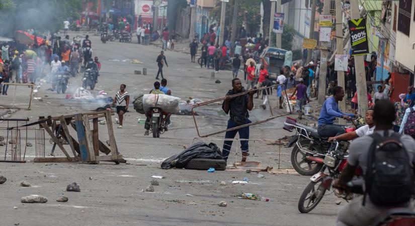 Haiti a szakadék szélén: Washington latin-amerikai katonai beavatkozást szervez – leszámolnának az országot uraló bűnbandákkal