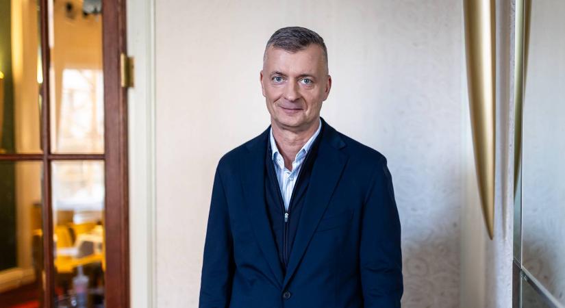 Így vágott vissza Kubatov Gábor Bognár Györgynek, Gáspár Laci 10 milliós rolexet villantott