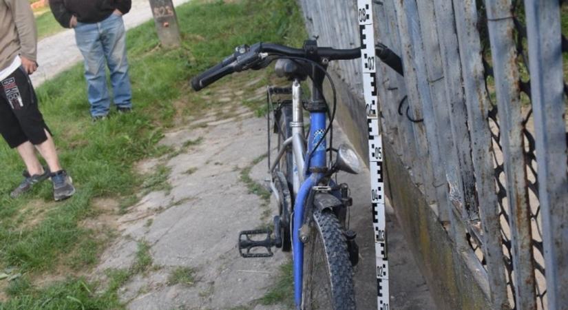 Elestek és megsérült egy hét éves, akit egy kilenc éves vitt biciklin