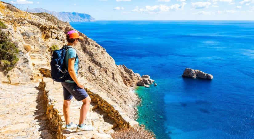 Földrengés és cunamiriadó a görög szigeteken – magyar turisták is érintettek lehetnek!  (videó)!