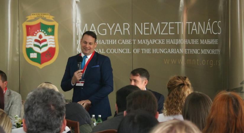Fremond: A más szakon már diplomával rendelkezők is pályázhatnak az MNT jogászösztöndíjára!