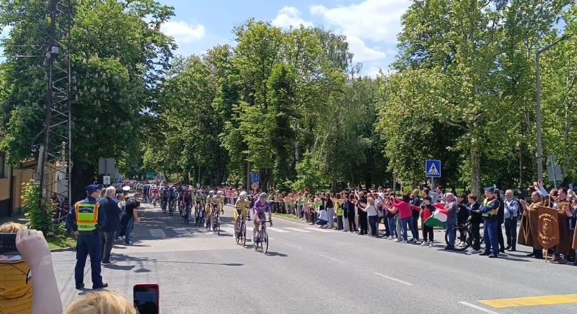 Tour de Hongrie lázban égett az Ezerjó városa (Videóval)