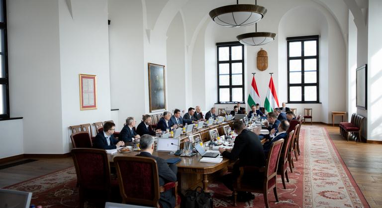 Az Alaptörvényt sérti a kormány új törvénytervezete – véli az Ügyvédkör