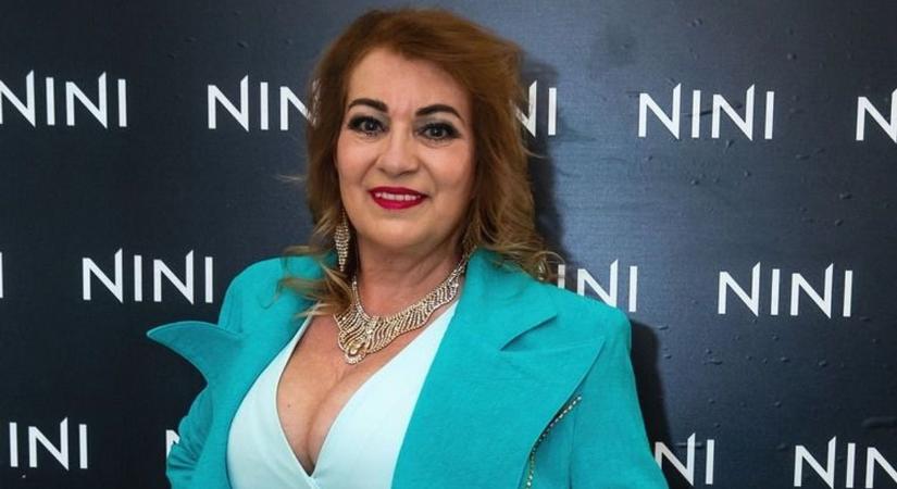 Lánya ríkatta meg Kiszel Tündét, telt ház előtt lépett fel Hunyadi Donatella