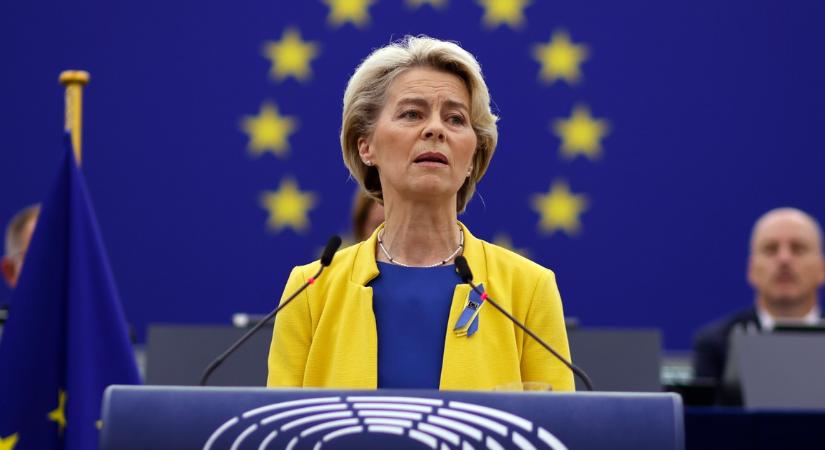 Szorul a hurok Ursula von der Leyen körül: ki kell adnia az sms-eket, amik Covid-vakcina beszerzése idején születtek