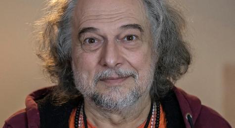 Laár András kilépett a KFT-ből
