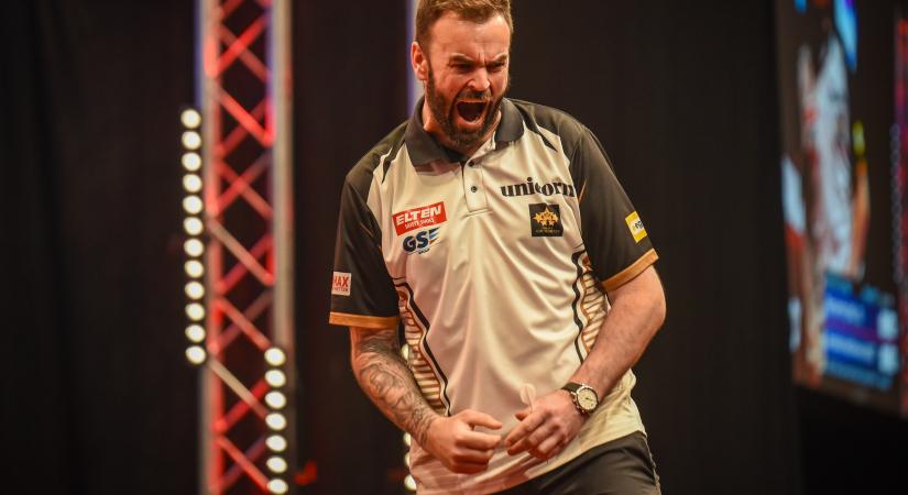 Smith olyat tett, amire eddig csak Gerwen és Taylor volt képes