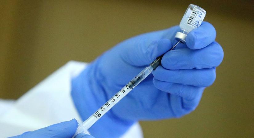 Új kísérleti vakcina program indult Hevesben, beoltották az első alanyokat