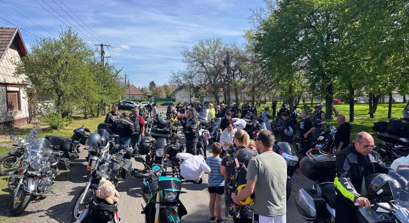 Lassan országos összefogássá nőtte ki magát a jótékonysági gurulás, ahol motoros szívek fogtak össze Hunorért