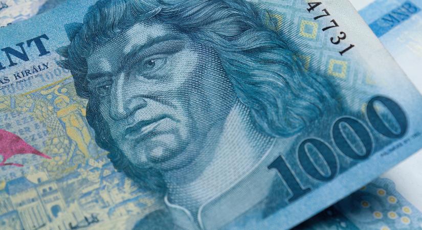 Felemás hangulatban ébredt csütörtök reggel a forint