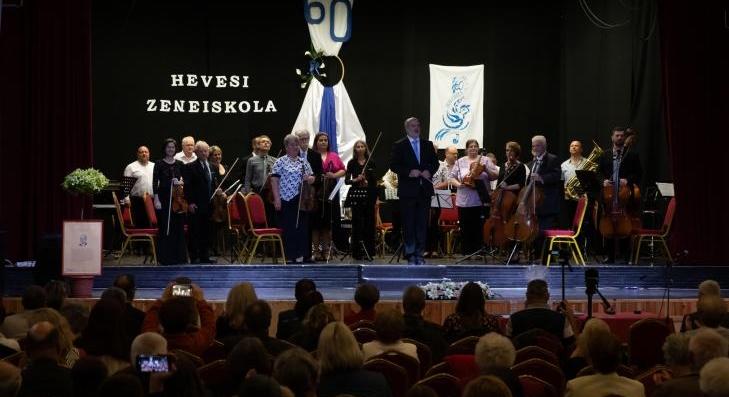 Díszhangversennyel ünneplt Hevesi Zeneiskola 