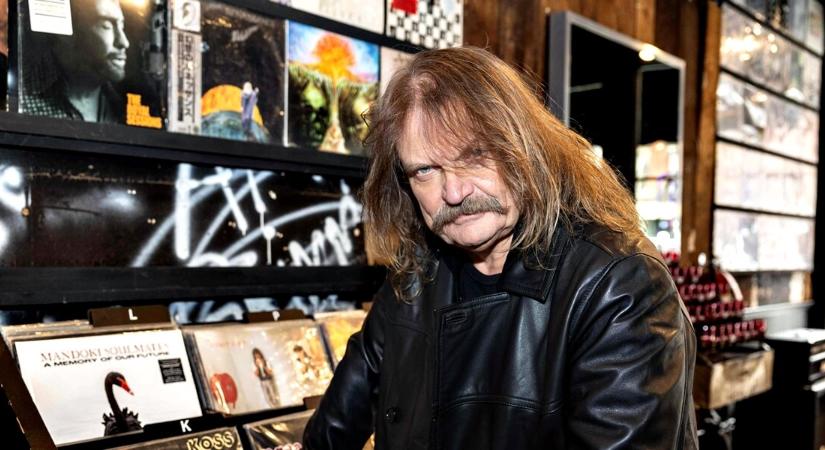 Világsztárok álltak össze a magyar zenész körül: Leslie Mandoki új albumát a világ is ünnepli, nem véletlenül!