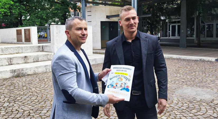Újra közösségi, Bringás reggeli a Kossuth téren – civil összefogással