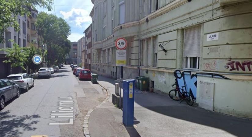 Különös halálos baleset történt a belvárosban, egyszer csak eldőlt a motoros