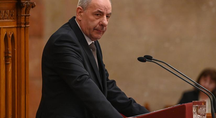 Sulyok Tamás már jelölt legfőbb ügyészt, Nagy Gábor Bálintot