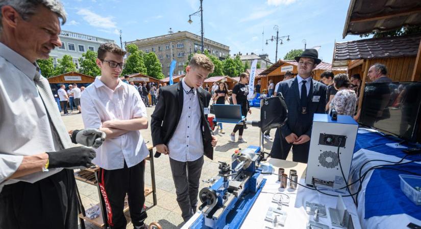 Több mint ötven kiállító várja majd a látogatókat a negyedik Debreceni Szakmafesztiválon