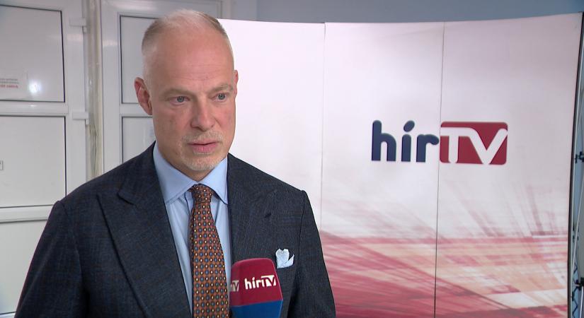 Szalay-Bobrovniczky Kristóf: Itt egy nemzetközi összejátszás történik  videó