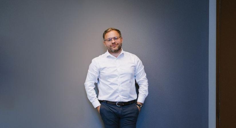 Egyre inkább szemet szúr a kettős mérce és a jogállamiság napi szintű megsértése Amerikának