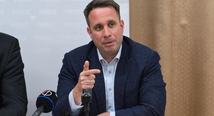 Dömötör Csaba: Nálunk van a brüsszeli aktivista-szerződések listája  videó