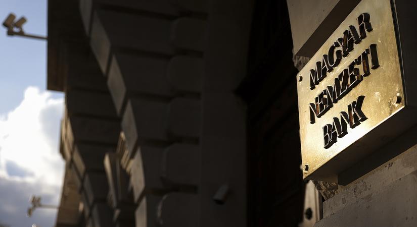 Így égett el 100 milliárd forint az MNB-alapítvány luxuskalandjai során