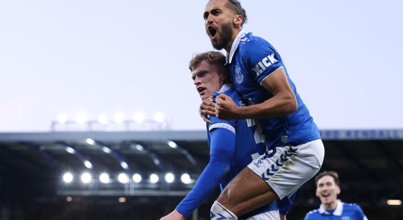 PL: megújítaná alapemberének a szerződését az Everton – sajtóhír