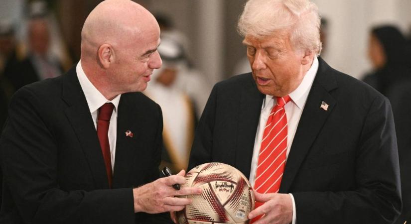 FIFA-kongresszus: az elnök inkább Trumpot választotta, morognak a küldöttek