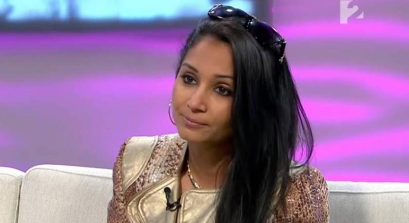 Nótár Mary testhezálló koktélruhában királynő volt a partin: a matyó hímzéses darabot mintha ráöntötték volna
