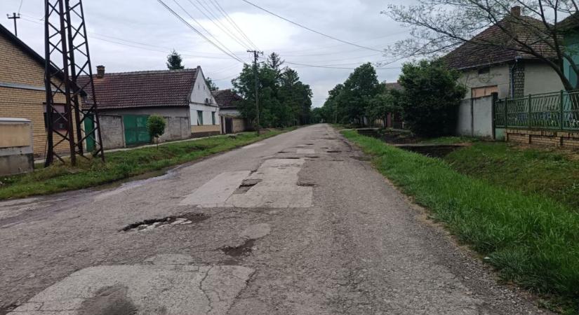 Kátyúversenyt hirdettek Óbecsén