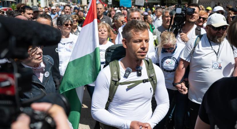 Magyar Péter: Ilyen közéleti forradalom talán még a rendszerváltás idején sem volt
